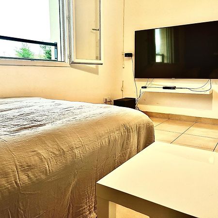 Room In House วิลล์ฟงแตน ภายนอก รูปภาพ