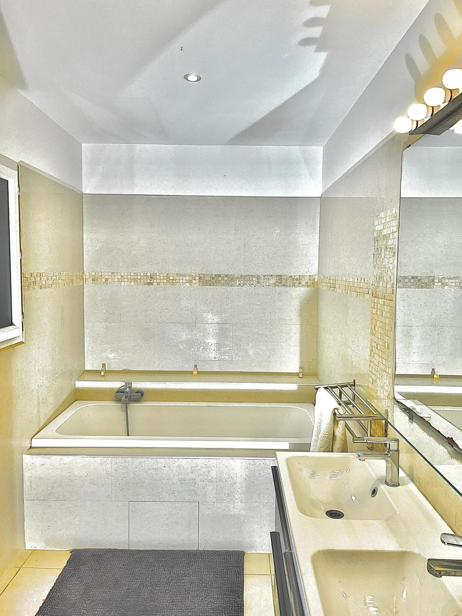 Room In House วิลล์ฟงแตน ภายนอก รูปภาพ